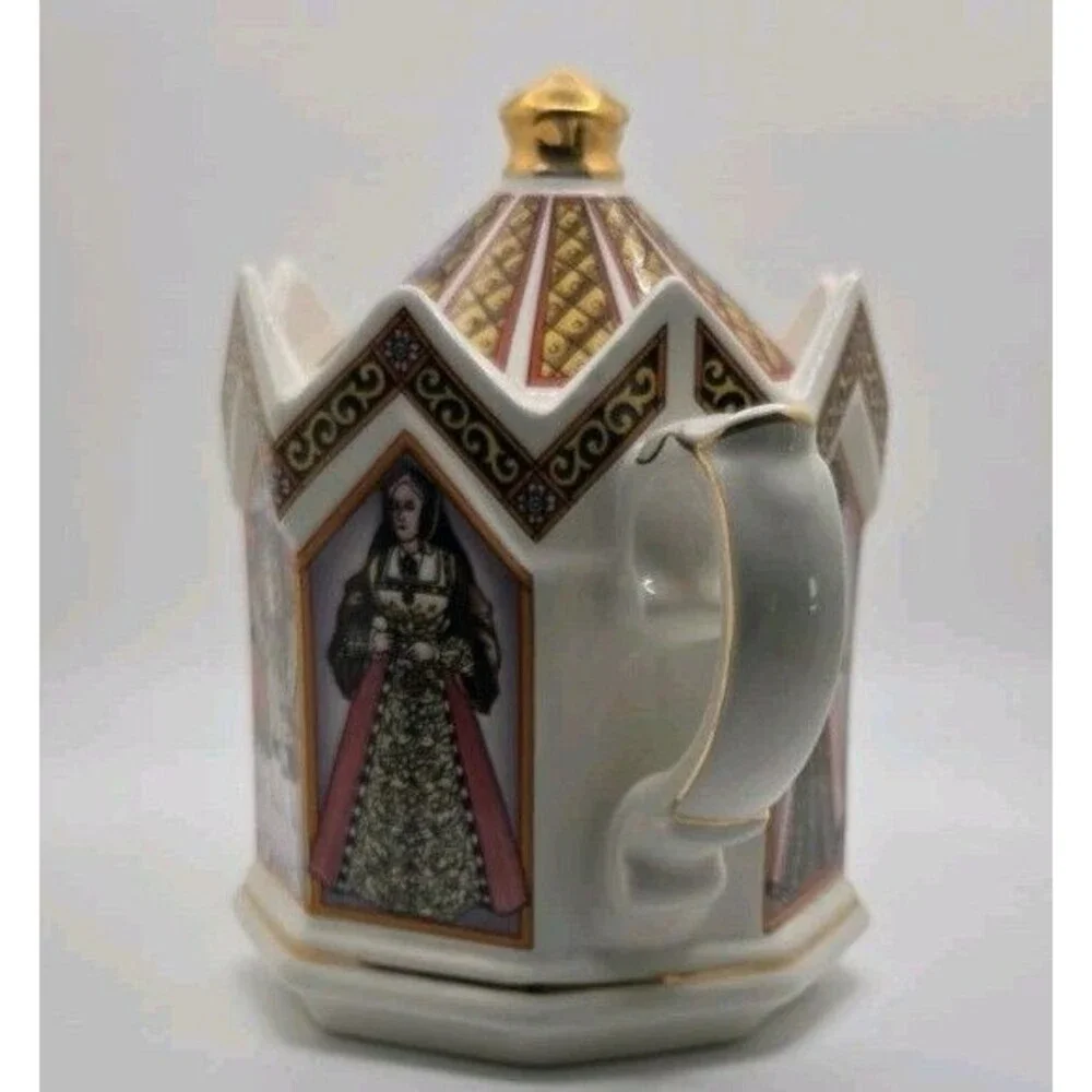 Sadler Teapot - Minister Historical Series I Henry VIII and His Six Wives